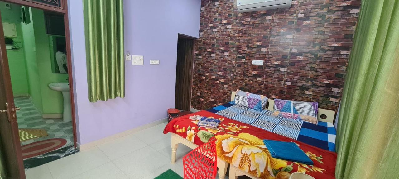Anukampa homestay Agra  Luaran gambar