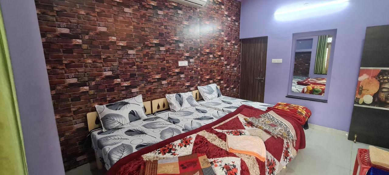 Anukampa homestay Agra  Luaran gambar